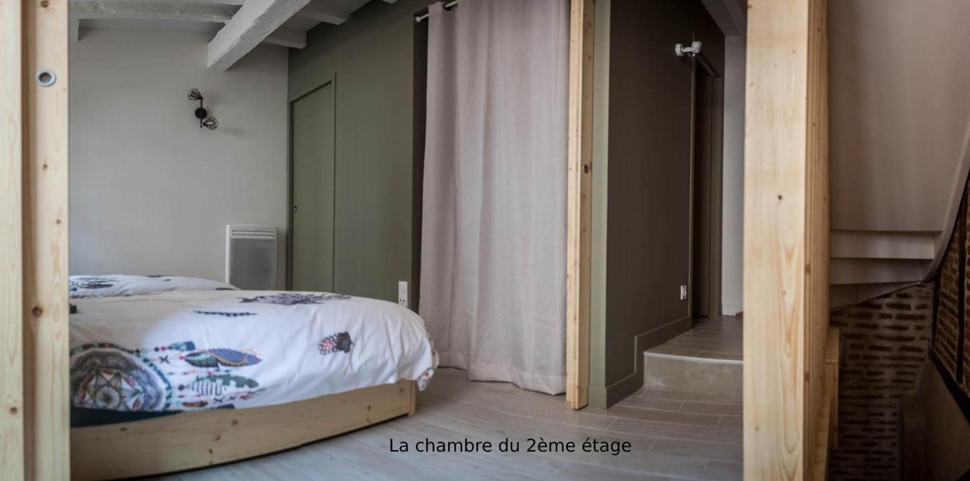 De Briques Et De Bois Villa Алби Екстериор снимка